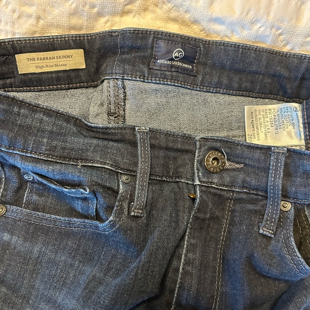 AG Farrah skinny, size 26R